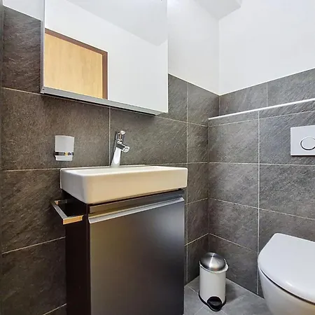 Apartamento La Verdure Est N-22 By Interhome Crans-Montana